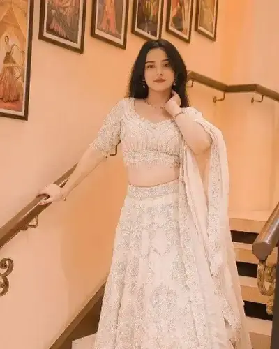 Escort Tamenglong